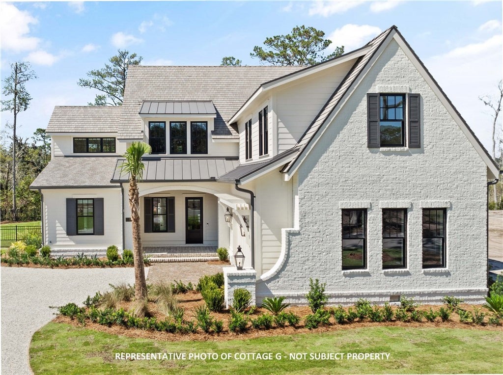 21 Fred Drive, St Simons Island