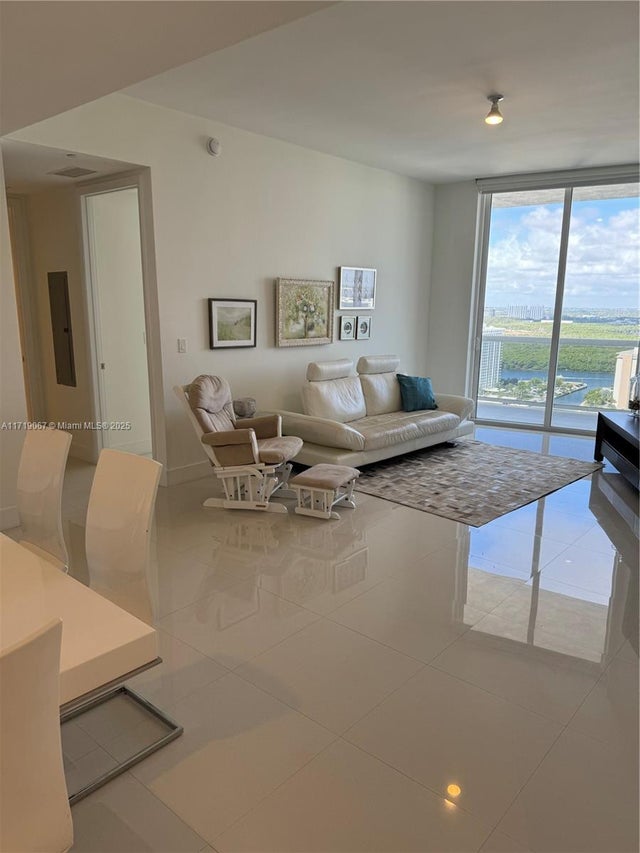2 of 21 - 16001 Collins Ave 2605, Sunny Isles Beach, FL