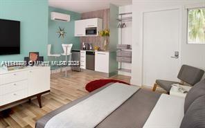 2 of 7 - 1816 Meridian Ave 5, Miami Beach, FL