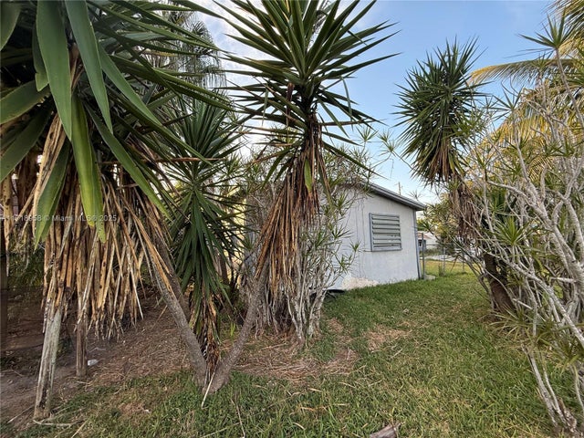 3 of 13 - 13401 Sw 265th Ter, Homestead, FL