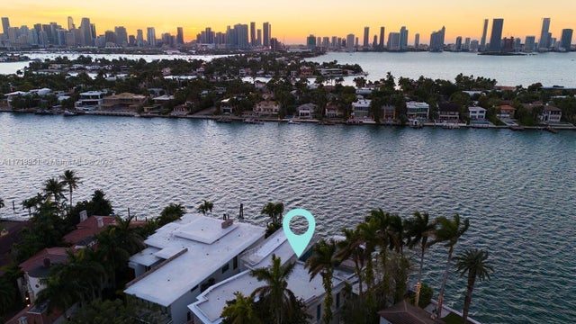 4 of 4 - 424 W Rivo Alto Dr, Miami Beach, FL