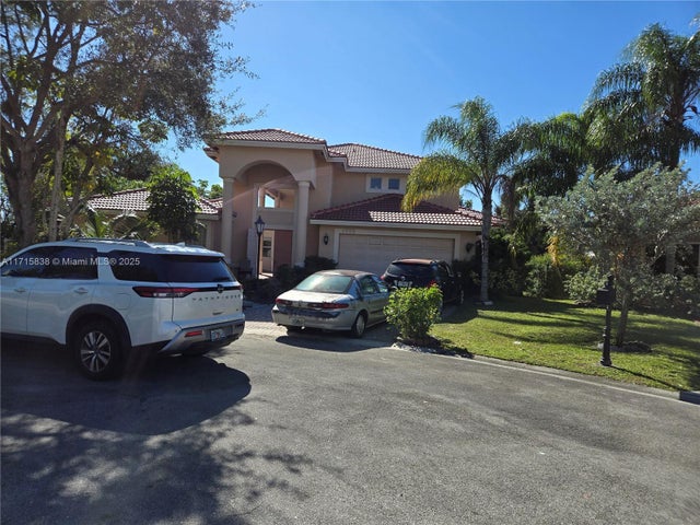 3 of 9 - 4956 Rothschild Dr, Coral Springs, FL