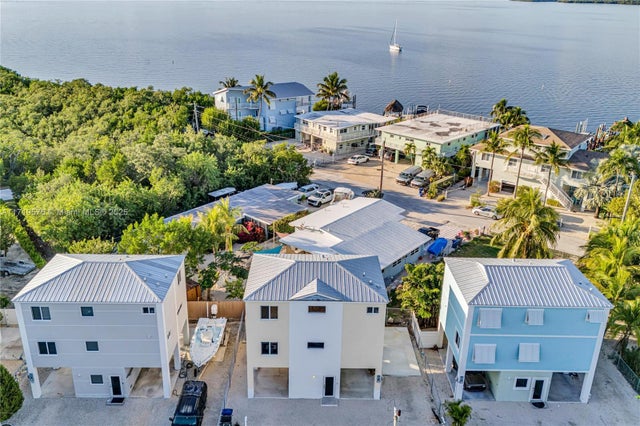 1 of 75 - 9 Gulf Dr, Key Largo, FL
