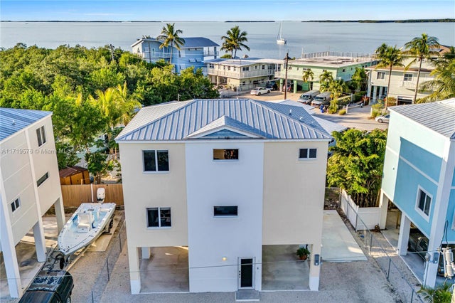 3 of 75 - 9 Gulf Dr, Key Largo, FL