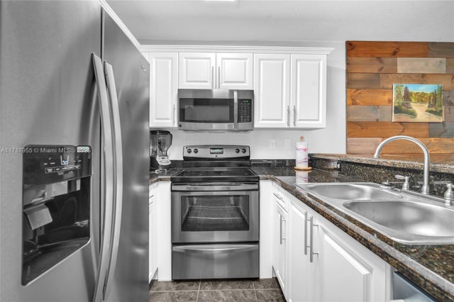 3 of 31 - 4923 Sw 66th Ter 4923, Davie, FL