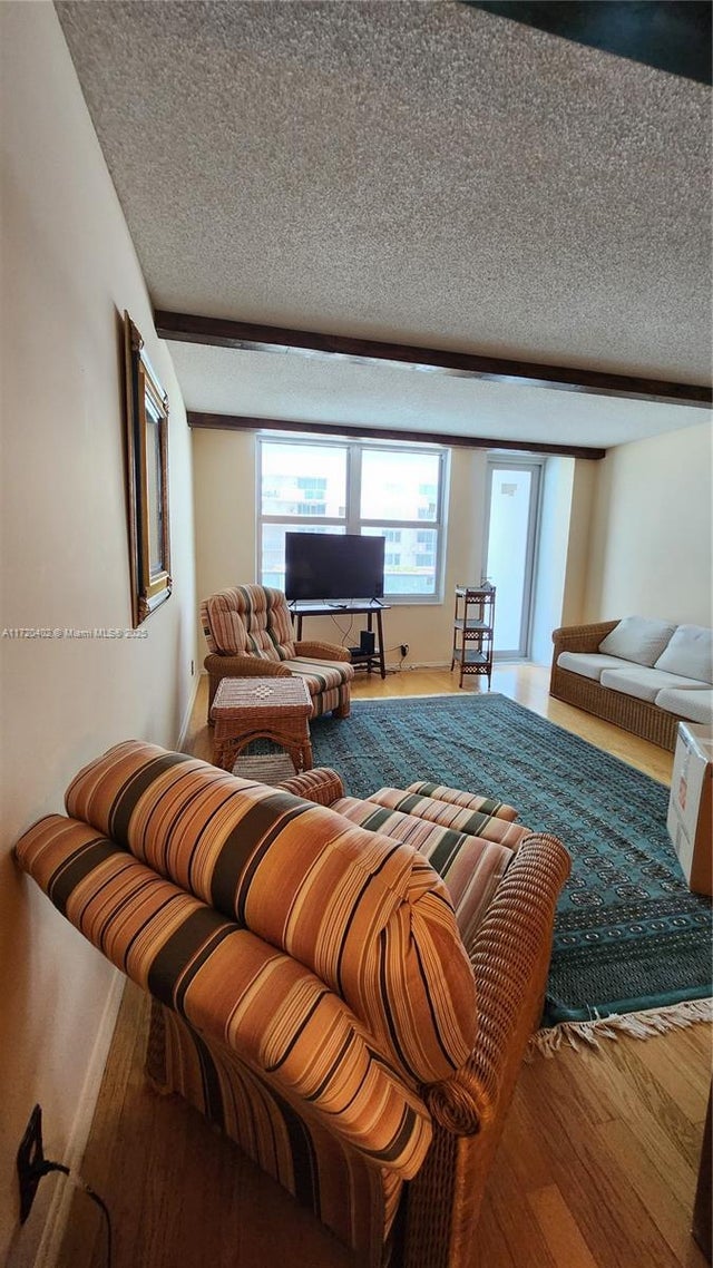 4 of 18 - 9511 Collins Ave 606, Surfside, FL