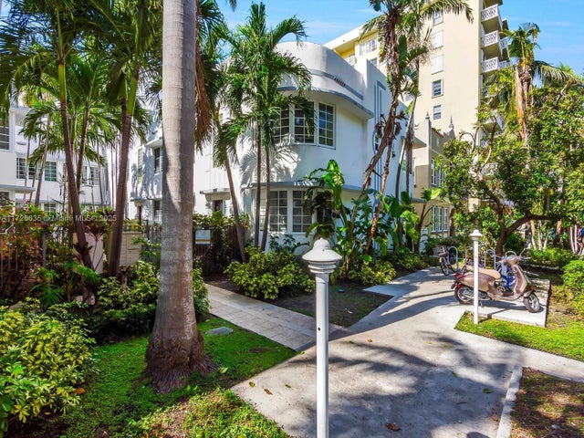 2 of 23 - 1000 Meridian Ave 15, Miami Beach, FL