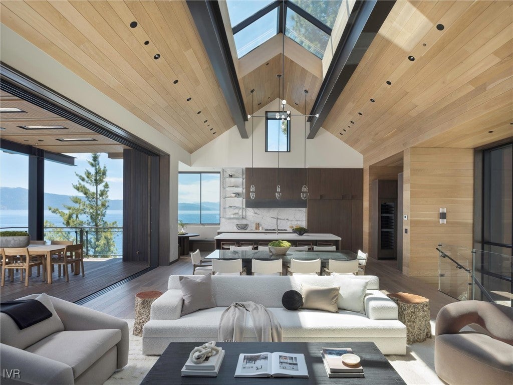 460 Gonowabie Rd, Crystal Bay