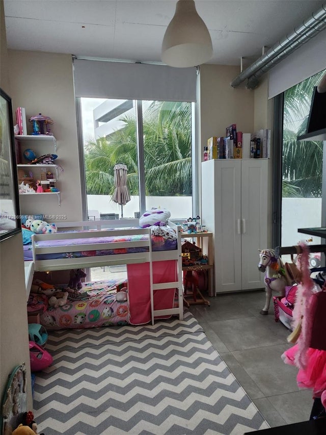 2 of 42 - 3029 Ne 188th St 301, Aventura, FL