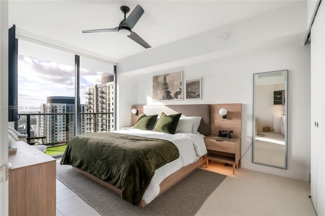 601 Ne 1 Ave 3604, Miami