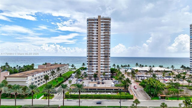 5 of 38 - 1950 S Ocean Dr. 6b, Hallandale Beach, FL