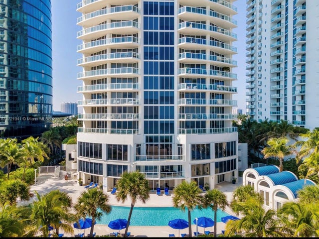 1 of 1 - 18671 Collins Ave 404, Sunny Isles Beach, FL