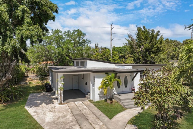 5 of 39 - 571 Raven Ave, Miami Springs, FL