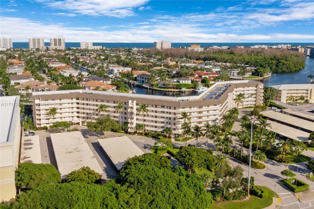 3 of 20 - 410 N Federal Hwy 216, Deerfield Beach, FL