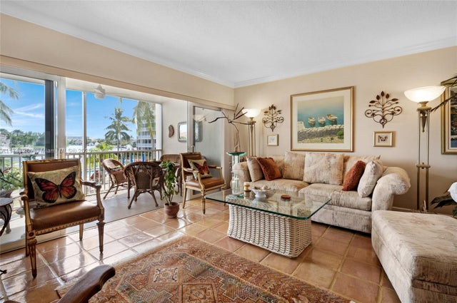 4 of 20 - 410 N Federal Hwy 216, Deerfield Beach, FL