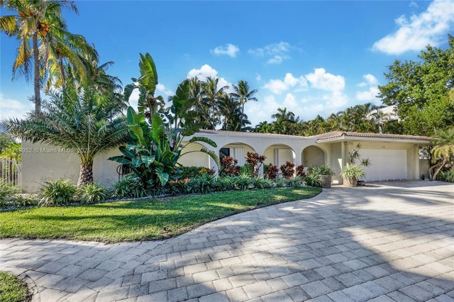 5 of 34 - 570 Ocean Blvd, Golden Beach, FL
