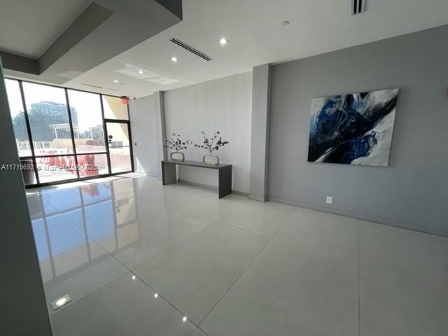 4 of 35 - 20379 W Country Club Dr 535, Aventura, FL