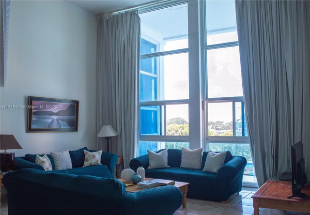 5 of 21 - 5445 Collins Ave M21, Miami Beach, FL