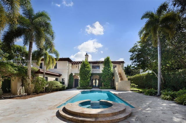 5 of 52 - 9940 W Suburban Dr, Pinecrest, FL