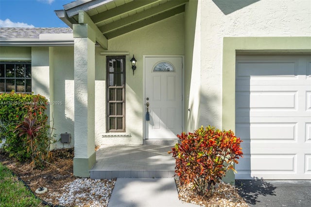 2 of 52 - 2638 Nw 98 Way, Coral Springs, FL