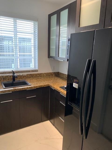 4 of 15 - 1000 Meridian Ave 23, Miami Beach, FL