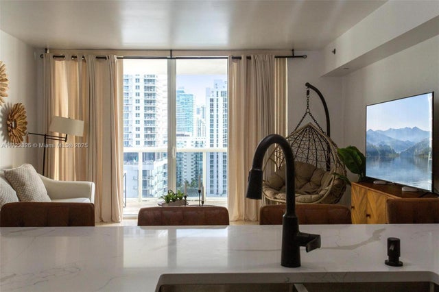 4 of 36 - 1830 S Ocean Dr 1712, Hallandale Beach, FL