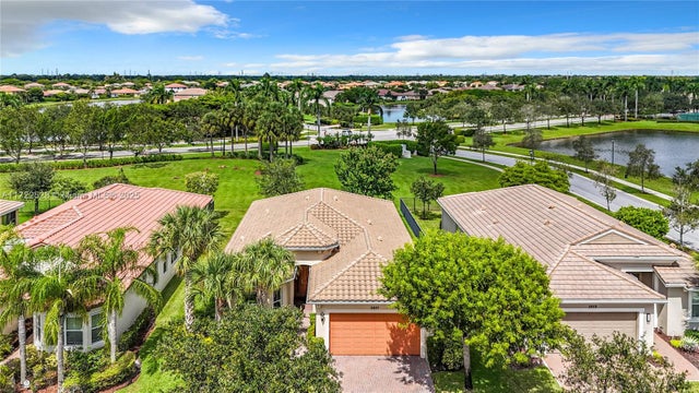 2 of 33 - 2857 Bellarosa Cir, Royal Palm Beach, FL