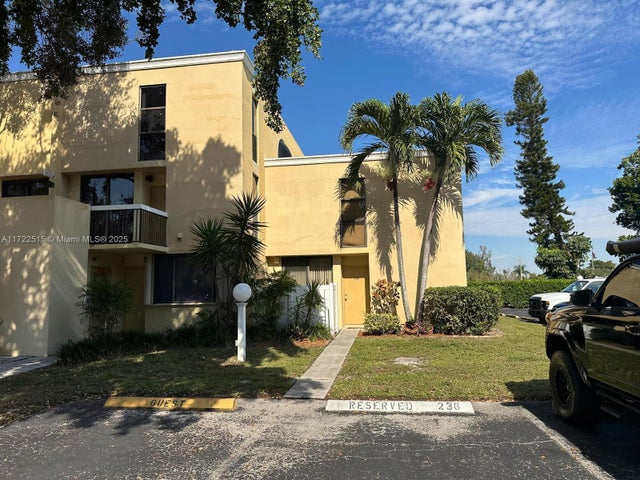 1 of 38 - 2801 Sw 87th Ave 1005, Davie, FL