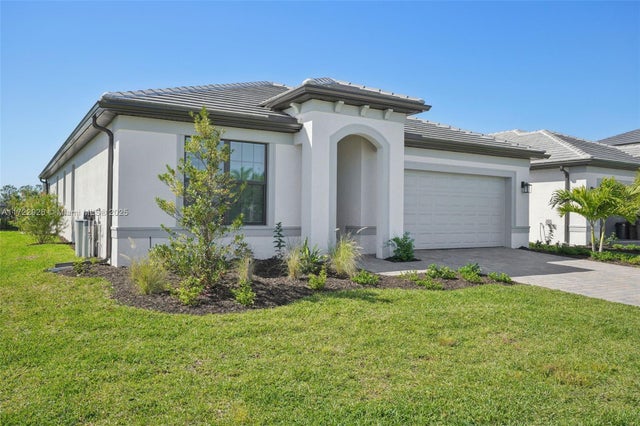 2 of 32 - 11162 Addison Lake Cir, Fort Myers, FL