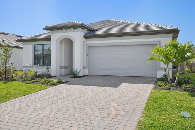 3 of 32 - 11162 Addison Lake Cir, Fort Myers, FL