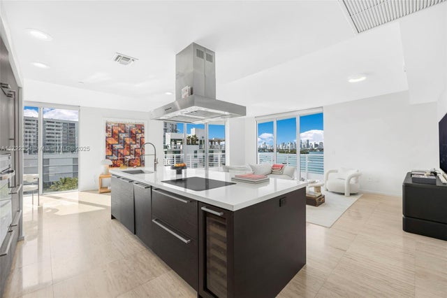 3 of 58 - 1445 16th St 703, Miami Beach, FL