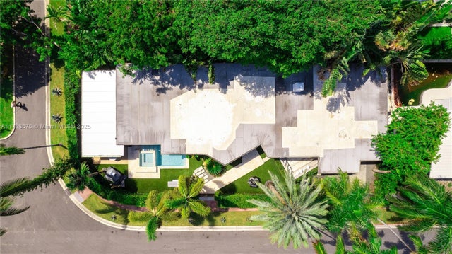 5 of 100 - 200 E Rivo Alto Dr, Miami Beach, FL