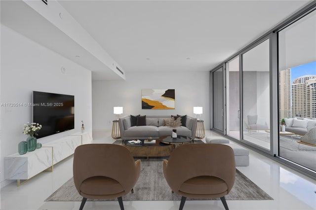 4 of 29 - 300 Biscayne Blvd Way 1602, Miami, FL
