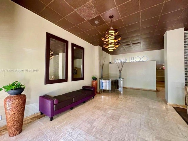 4 of 35 - 1800 Collins Ave 7c, Miami Beach, FL