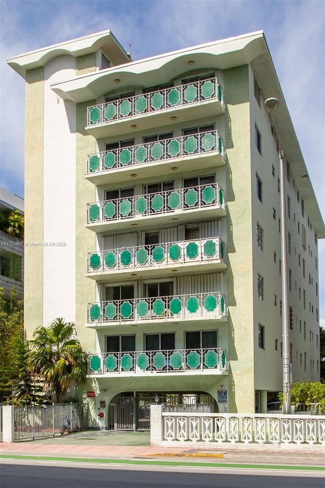 2 of 23 - 1732 Meridian Ave 202, Miami Beach, FL
