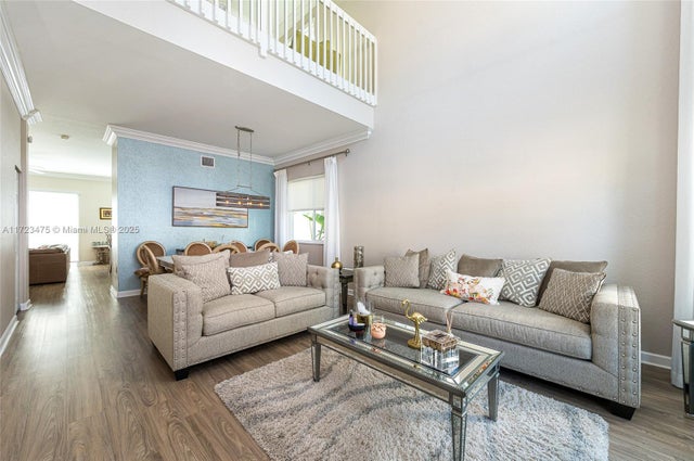 5 of 42 - 208 Se 15th St, Dania Beach, FL