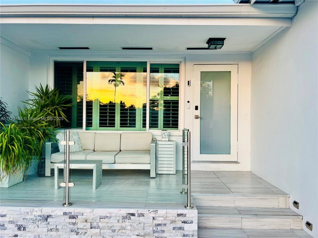 2 of 88 - 7549 Adventure Ave, North Bay Village, FL