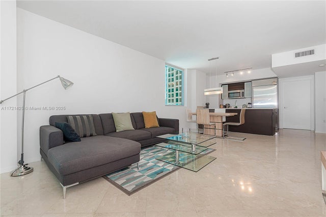 2 of 24 - 55 Se 6th St 1507, Miami, FL