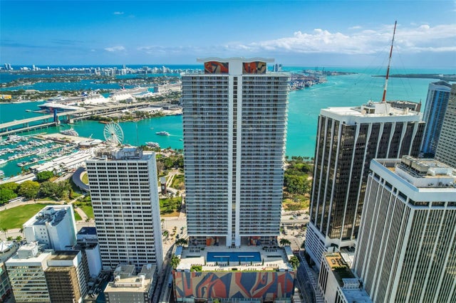 1 of 41 - 50 Biscayne Blvd 4208, Miami, FL