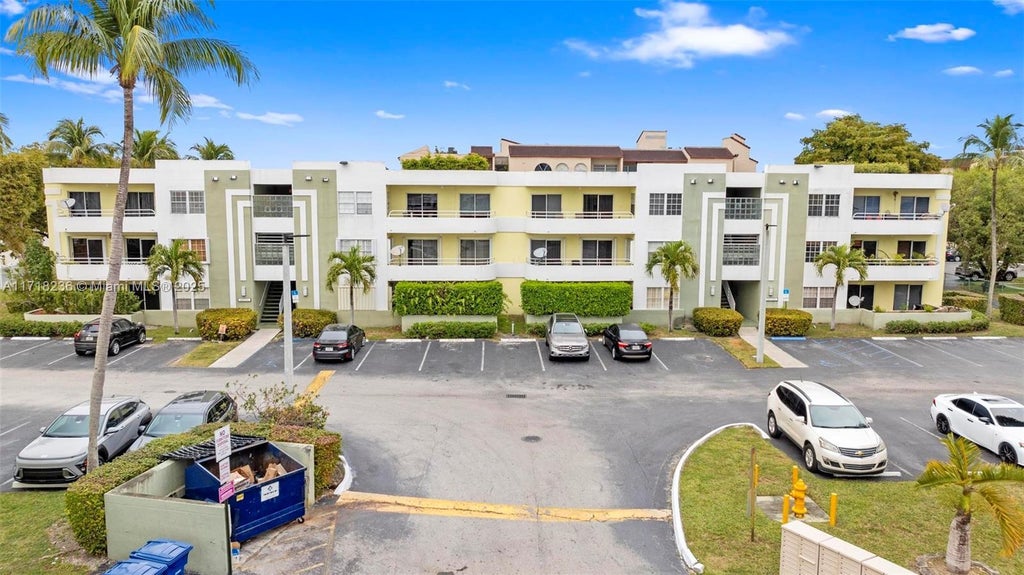 10755 Sw 108th Ave 301, Miami