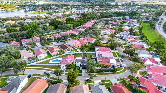 4 of 53 - 4305 Sw 153rd Ter, Miramar, FL