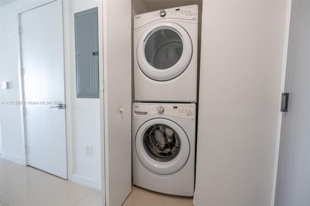5 of 43 - 488 Ne 18th St 4605, Miami, FL