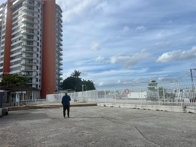 3 of 15 - 1301 Ne Miami Gardens Dr 321w, Miami, FL