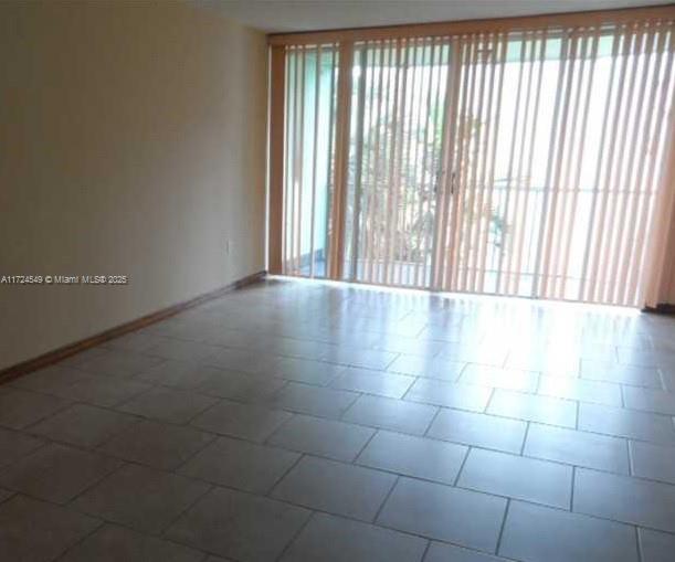 3 of 3 - 1690 Ne 191st St 315-1, Miami, FL