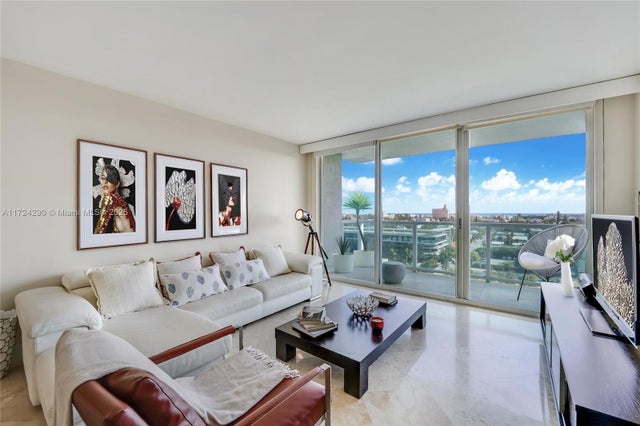 1 of 30 - 650 West Ave 1104, Miami Beach, FL