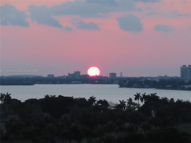 2 of 50 - 5701 Collins Ave 1011, Miami Beach, FL