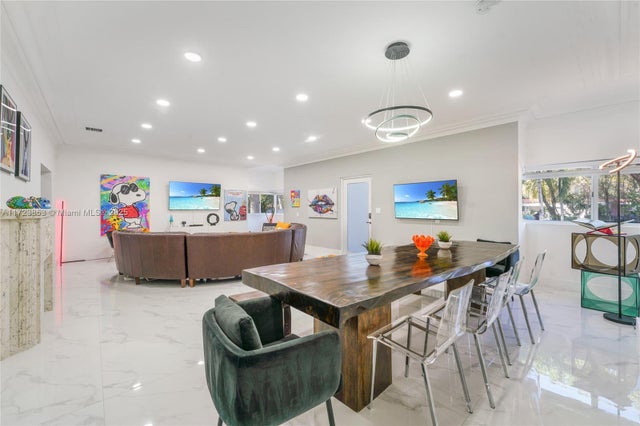 1 of 38 - 1532 Ne 144th St, Miami, FL