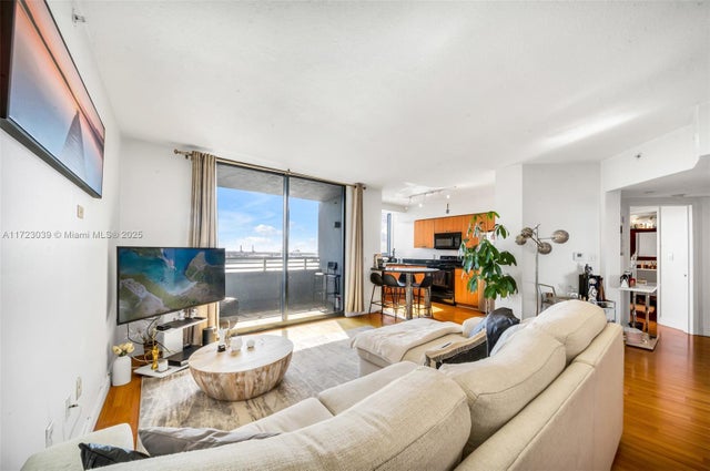 5 of 24 - 1330 West Ave 1904, Miami Beach, FL