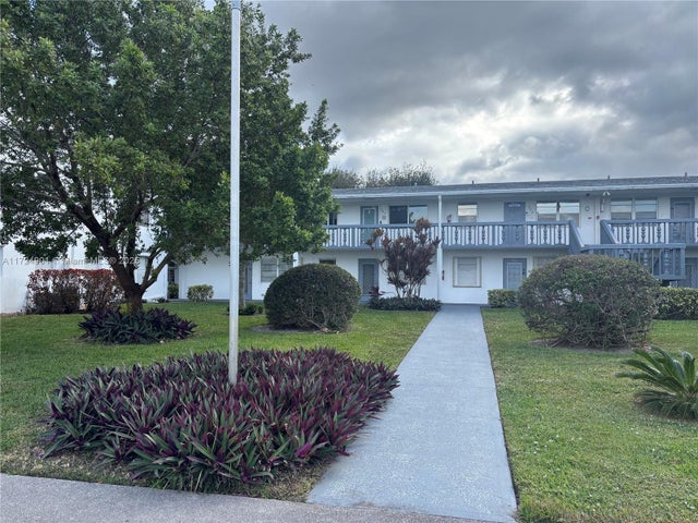 1 of 20 - 252 Oakridge O 252, Deerfield Beach, FL