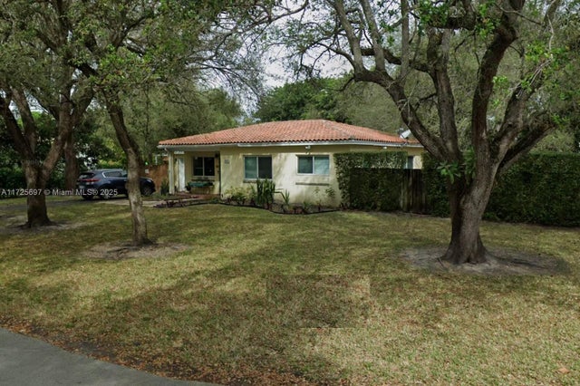 1 of 4 - 6981 Sw 58th St, Miami, FL
